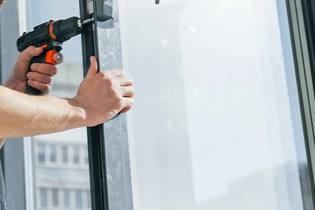 Residential Window Glass Repair in Fountainebleau, FL
